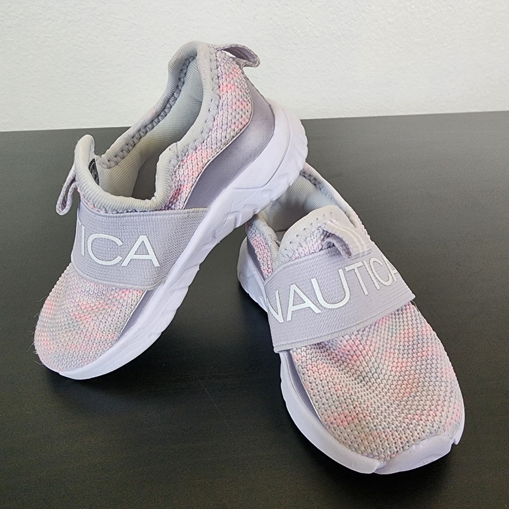 Nautica Kids Knit Slip-On Sneakers in Light Gray with Pink Speckle size 5